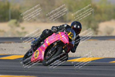 media/Nov-06-2022-SoCal Trackdays (Sun) [[208d2ccc26]]/Turn 6 (145pm)/